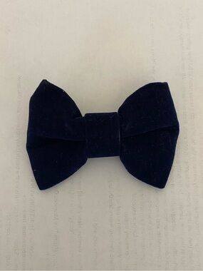 Vintage Royal Navy Blue Velvet Clip On Bow Tie Rust Resistant